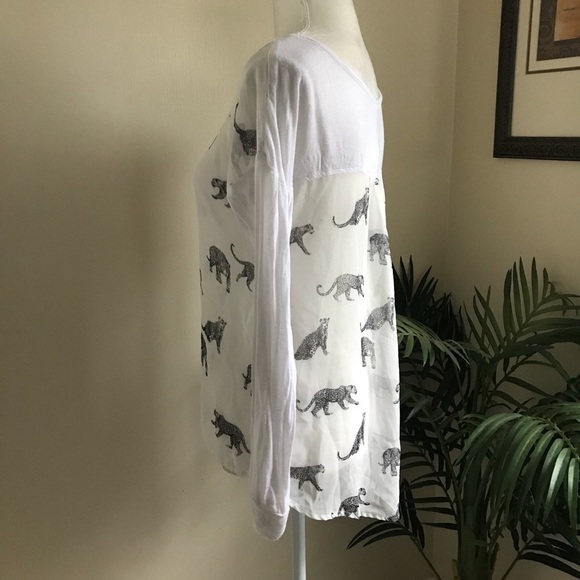 2/$15 Aeropostale Long Sleeve Sheer Leopard Top M White - Picture 6 of 7